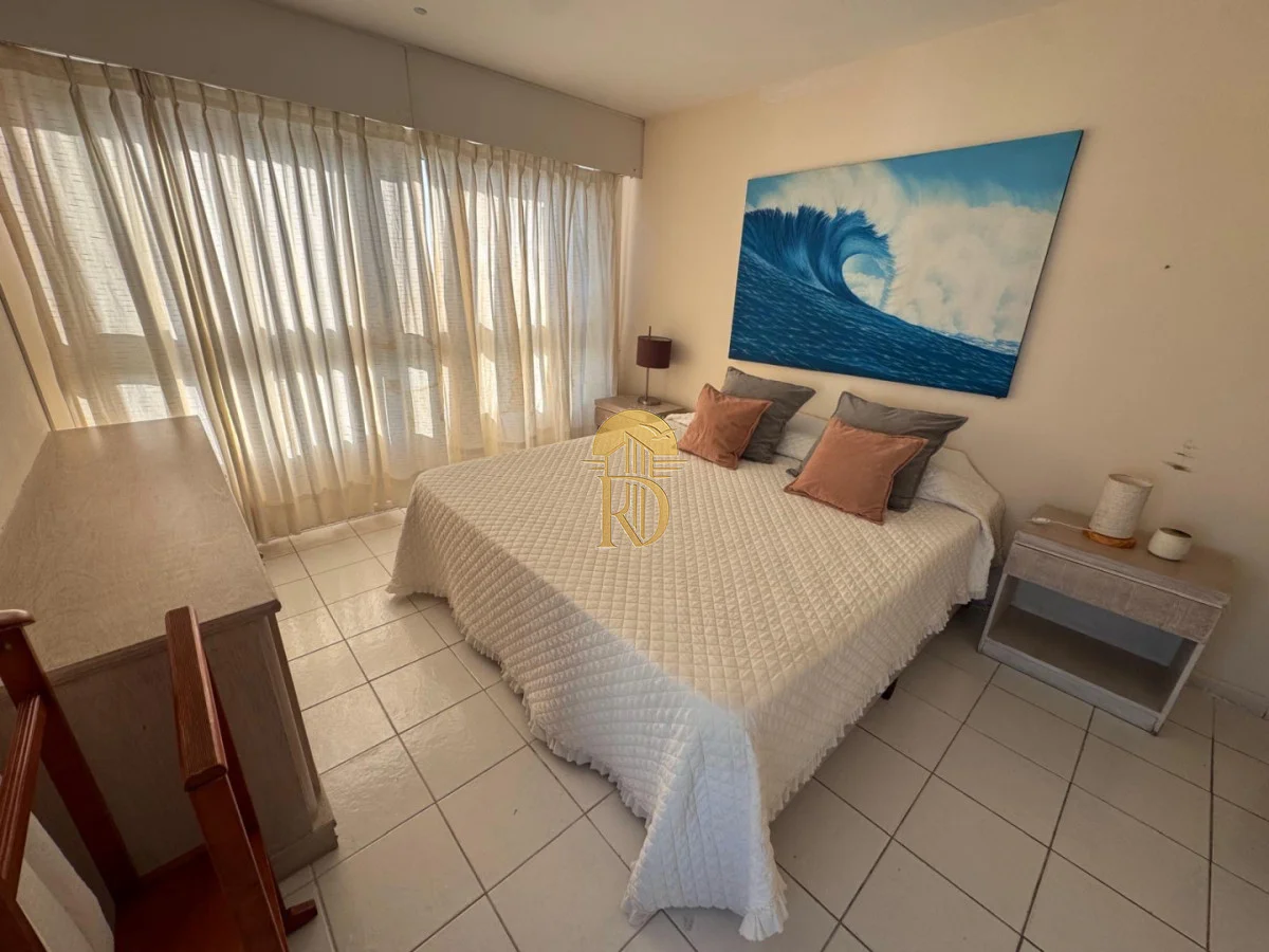 Apartamento en Playa Mansa, propiedad 295119 -Imagen 9