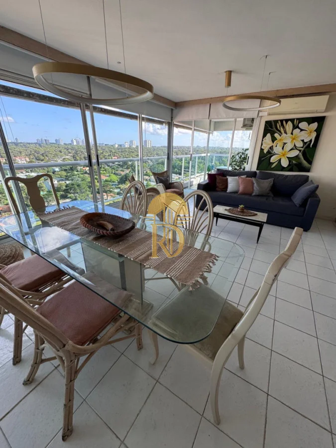 Apartamento en Playa Mansa, propiedad 295119 -Imagen 10