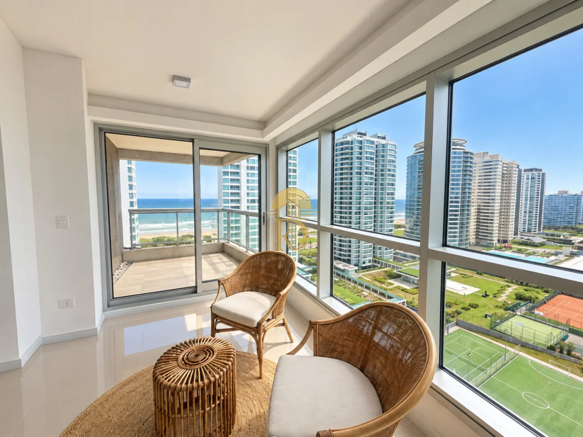 Apartamento en Playa Brava, propiedad 297594 -Imagen 2