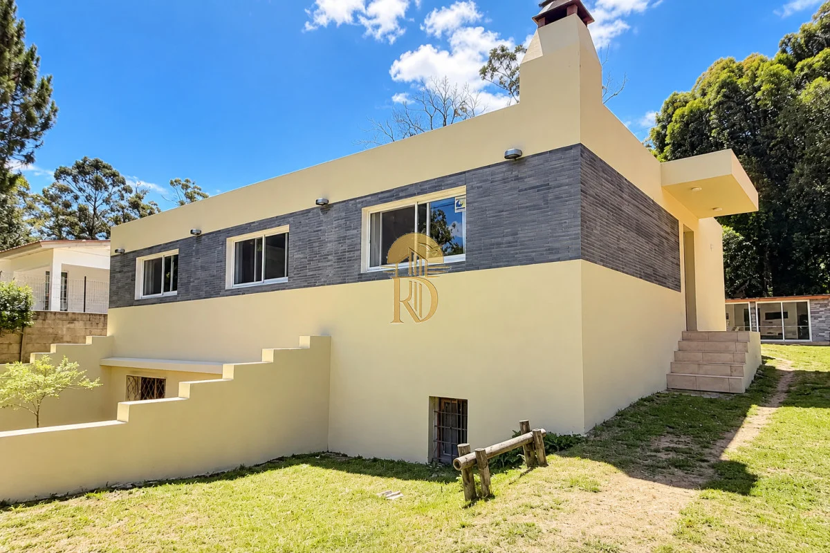 Casa en Pinares, propiedad 301071 -Imagen 1