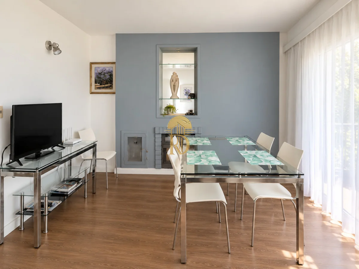 Apartamento en Playa Mansa, propiedad 302513 -Imagen 4