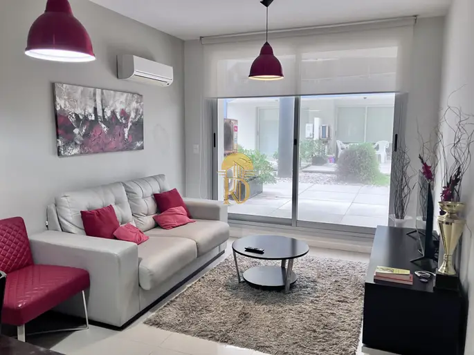 Apartamento en venta en Península.