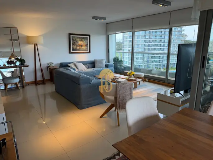 Apartamento de 3 dormitorios en venta y alquiler, brava, zona Roosevelt. Punta del Este.