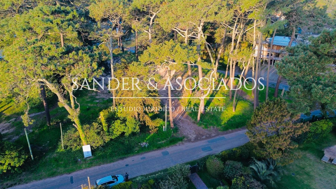 Terreno en Barrio Cantegril, propiedad 295518 -Imagen 7