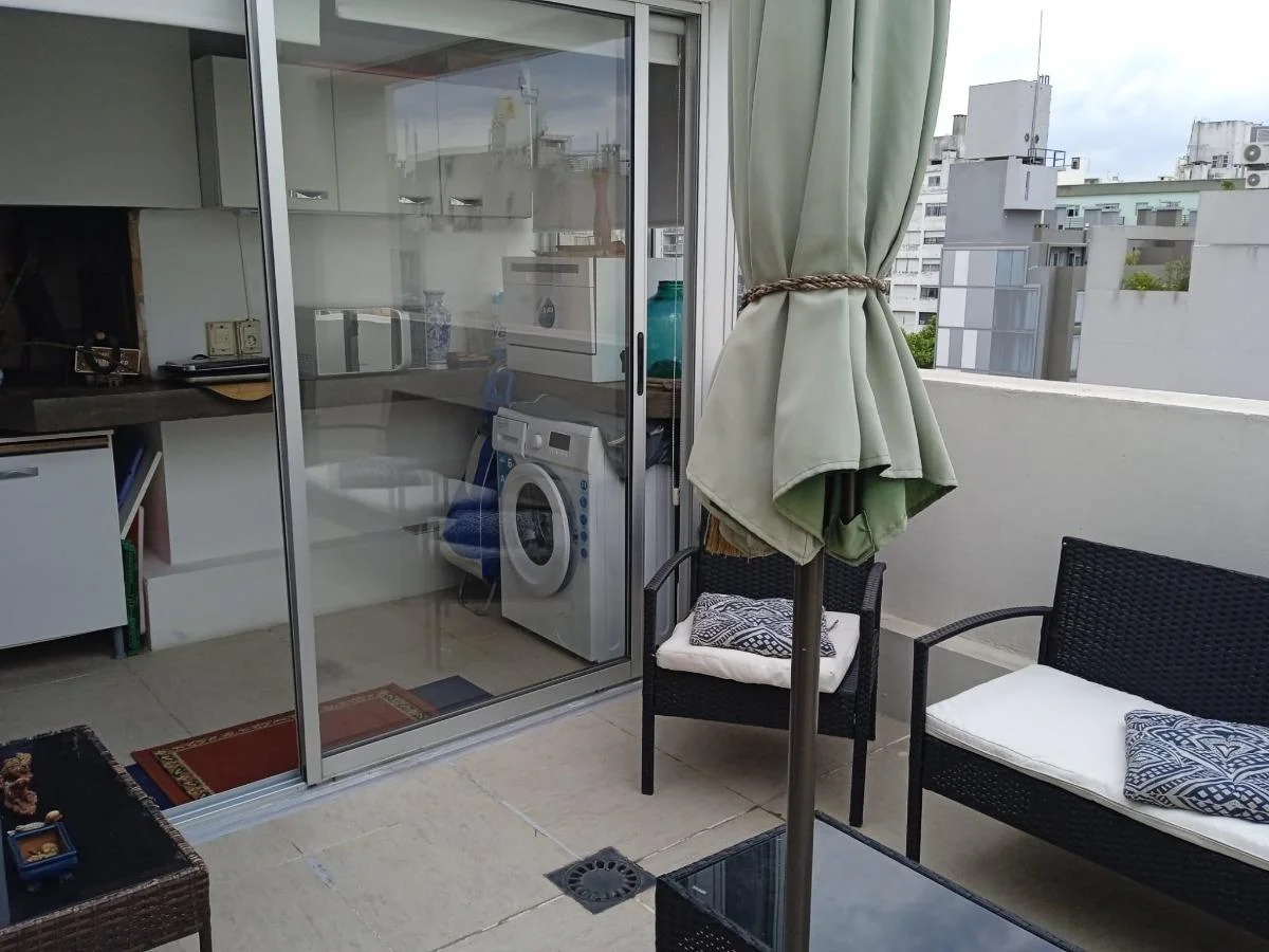 Apartamento en La Comercial, propiedad 248701 -Imagen 2