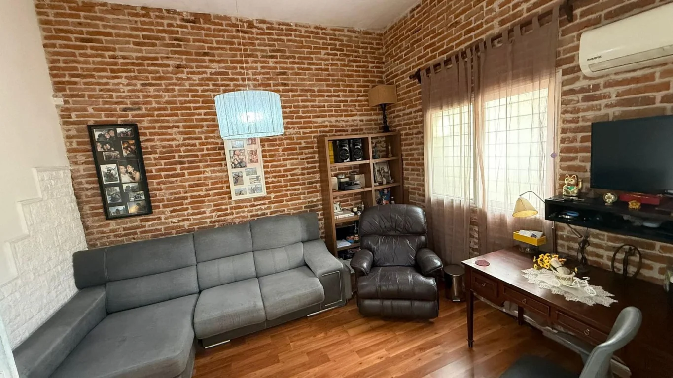Casa en La Comercial, propiedad 264514 -Imagen 2