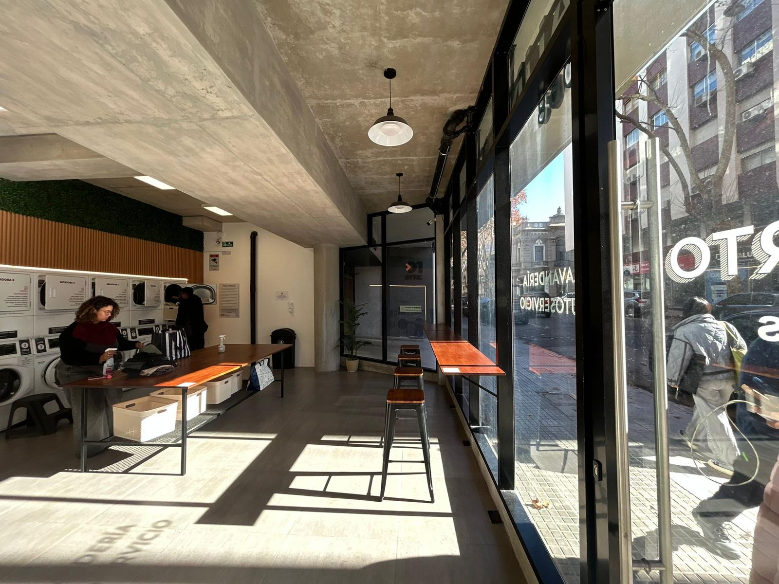 Local en Centro, propiedad 274396 -Imagen 2