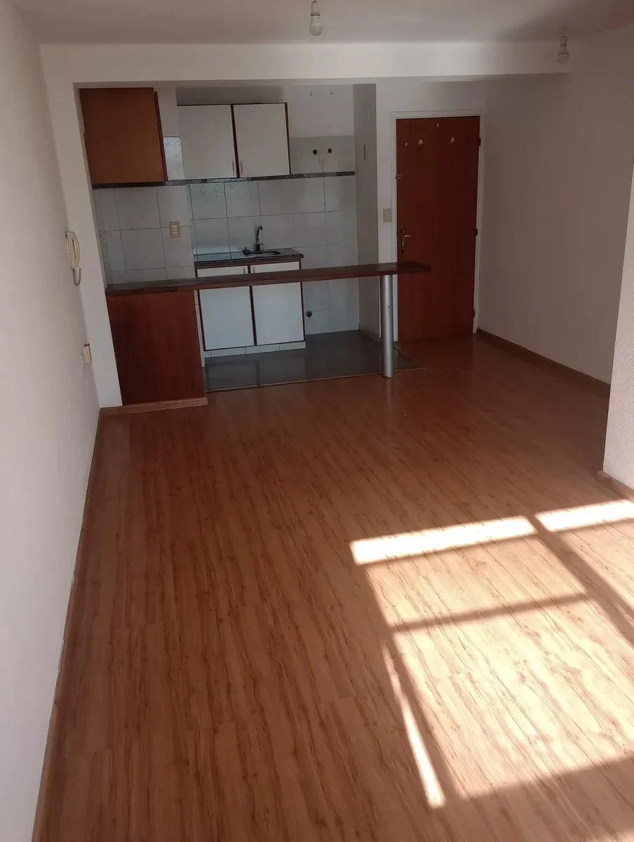 Apartamento en Tres Cruces, propiedad 301885 -Imagen 2