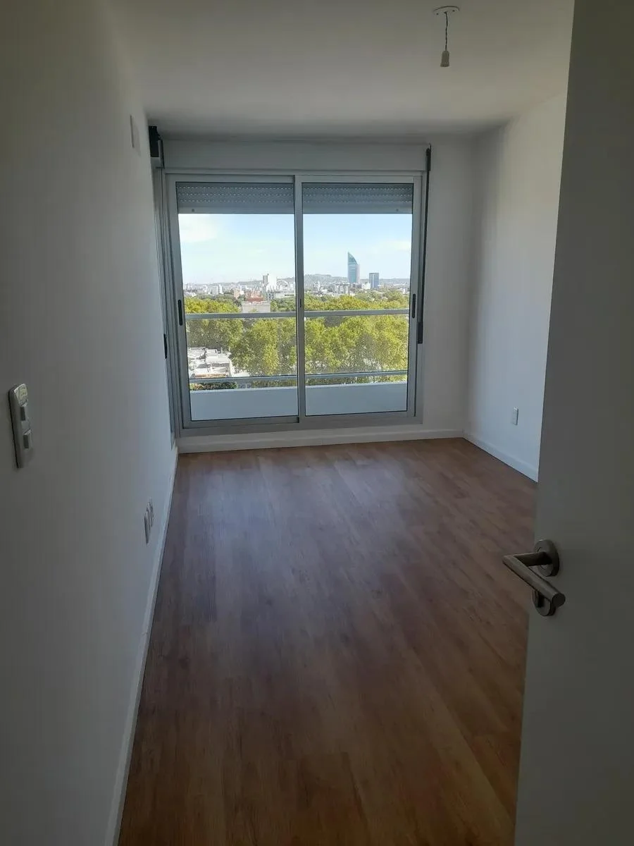Apartamento en Tres Cruces, propiedad 301888 -Imagen 2