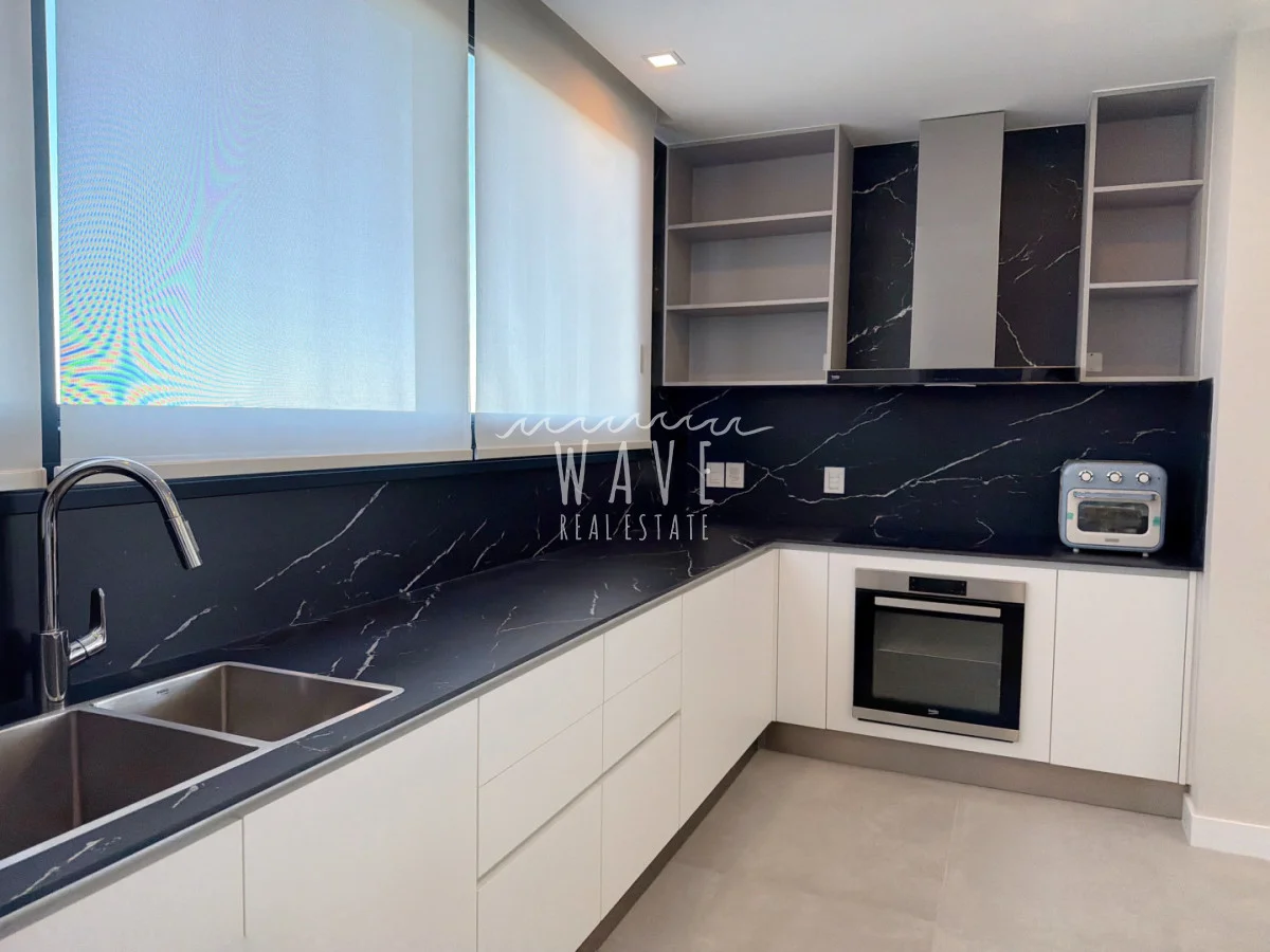 Apartamento en Playa Mansa, propiedad 192952 -Imagen 6