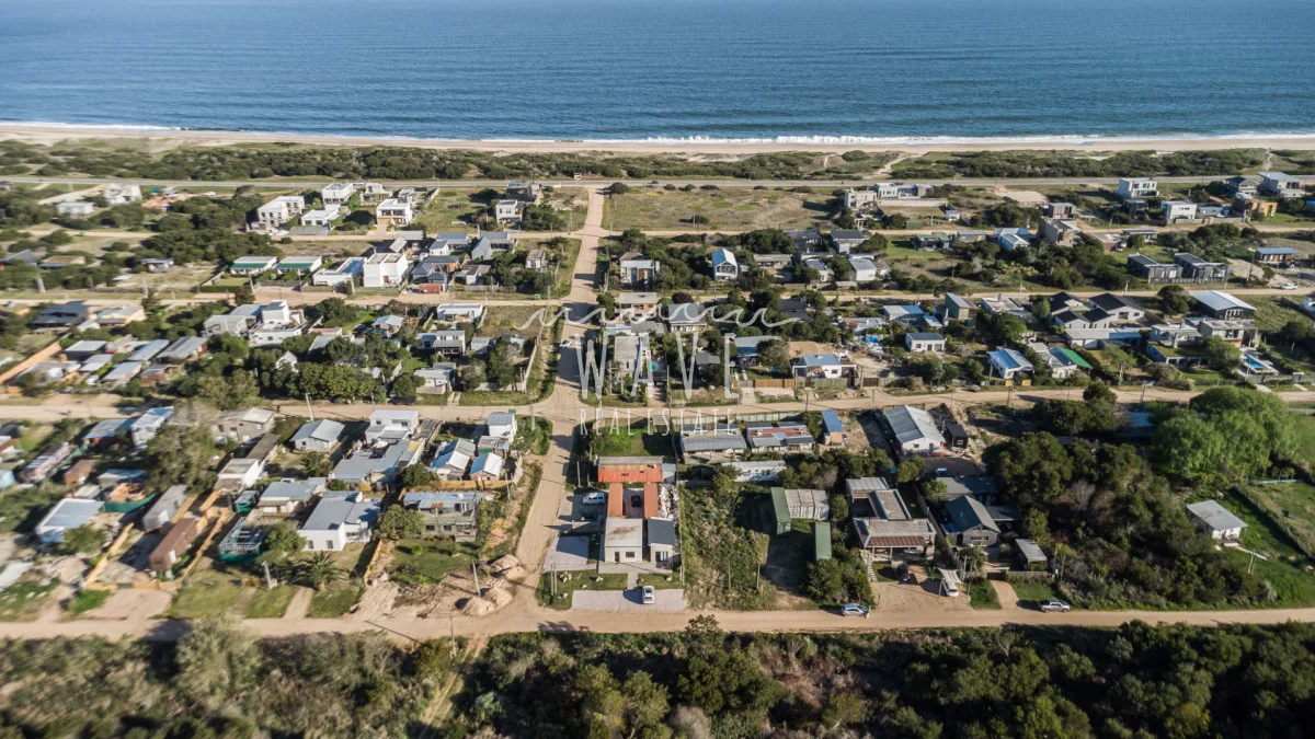 Terreno en La Juanita, propiedad 246438 -Imagen 1