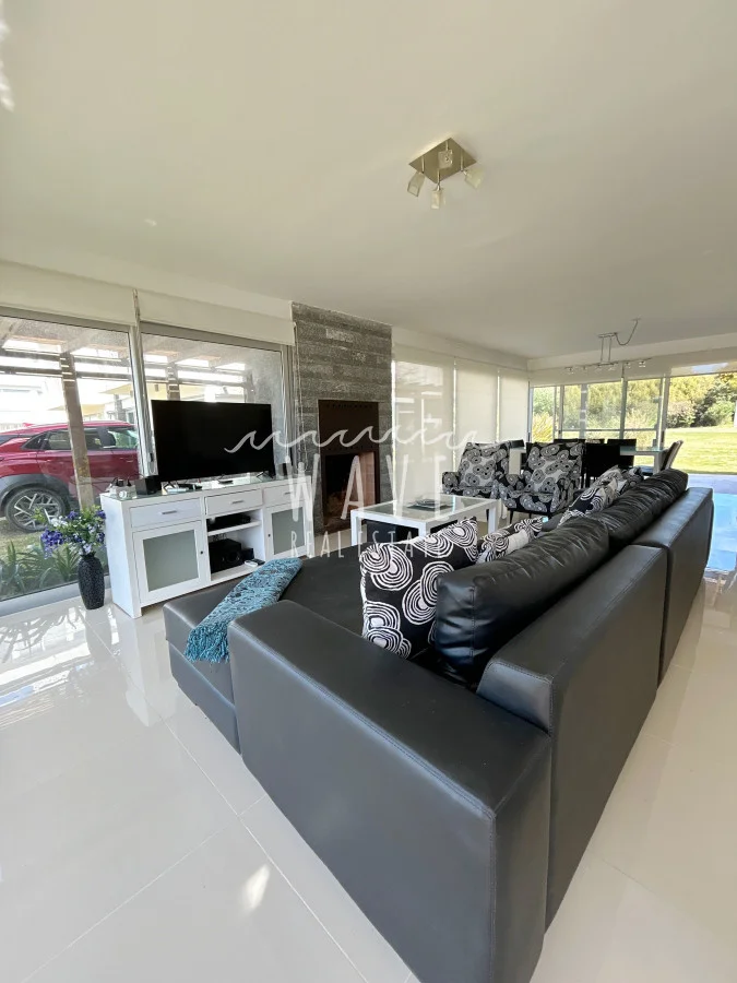Casa en Playa Brava, propiedad 276917 -Imagen 2
