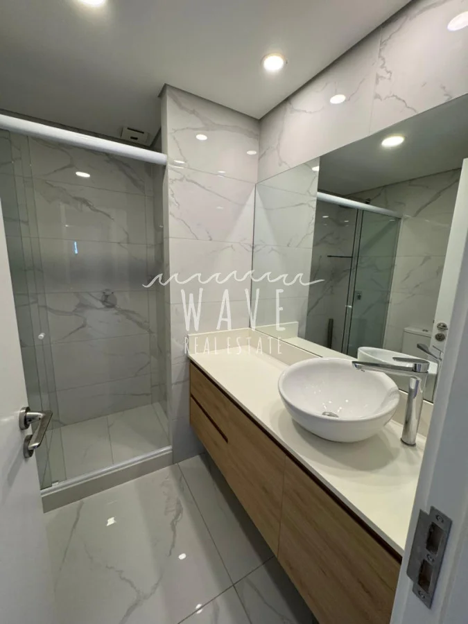 Apartamento en Playa Mansa, propiedad 276921 -Imagen 20