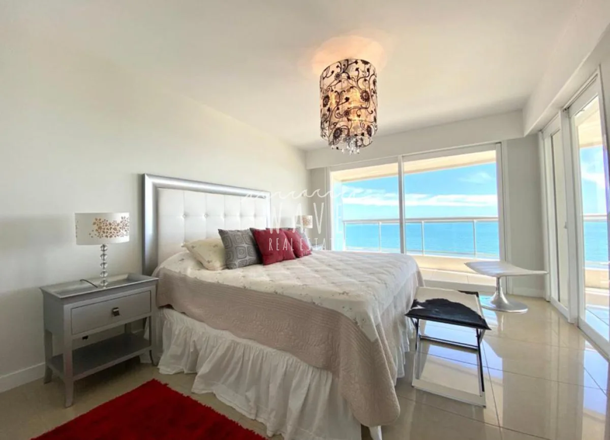 Apartamento en Playa Mansa, propiedad 292763 -Imagen 11