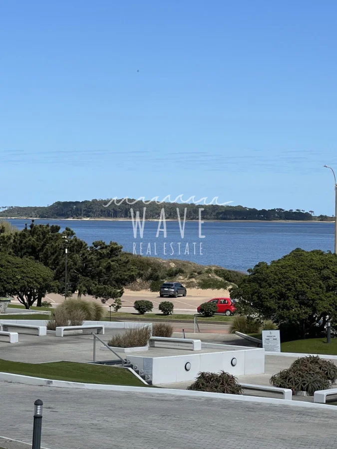 Apartamento en Playa Mansa, propiedad 293559 -Imagen 16