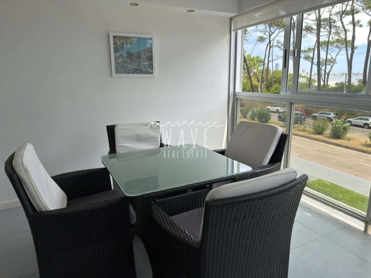 Apartamento en Playa Mansa, propiedad 294182 -Imagen 3