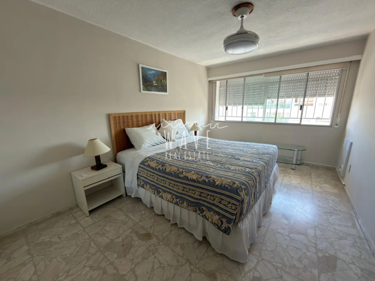 Apartamento en Playa Mansa, propiedad 294192 -Imagen 6