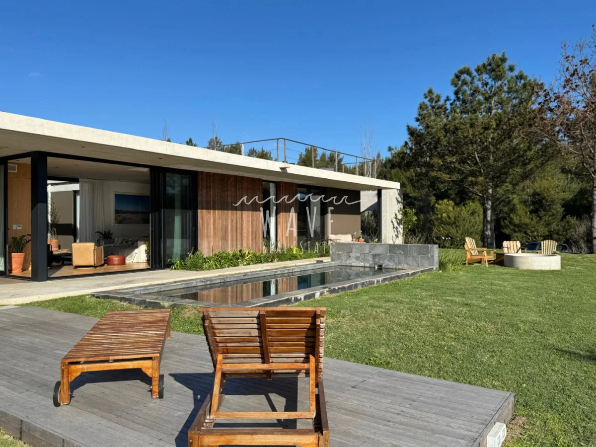 Casa en Manantiales, propiedad 297399 -Imagen 1
