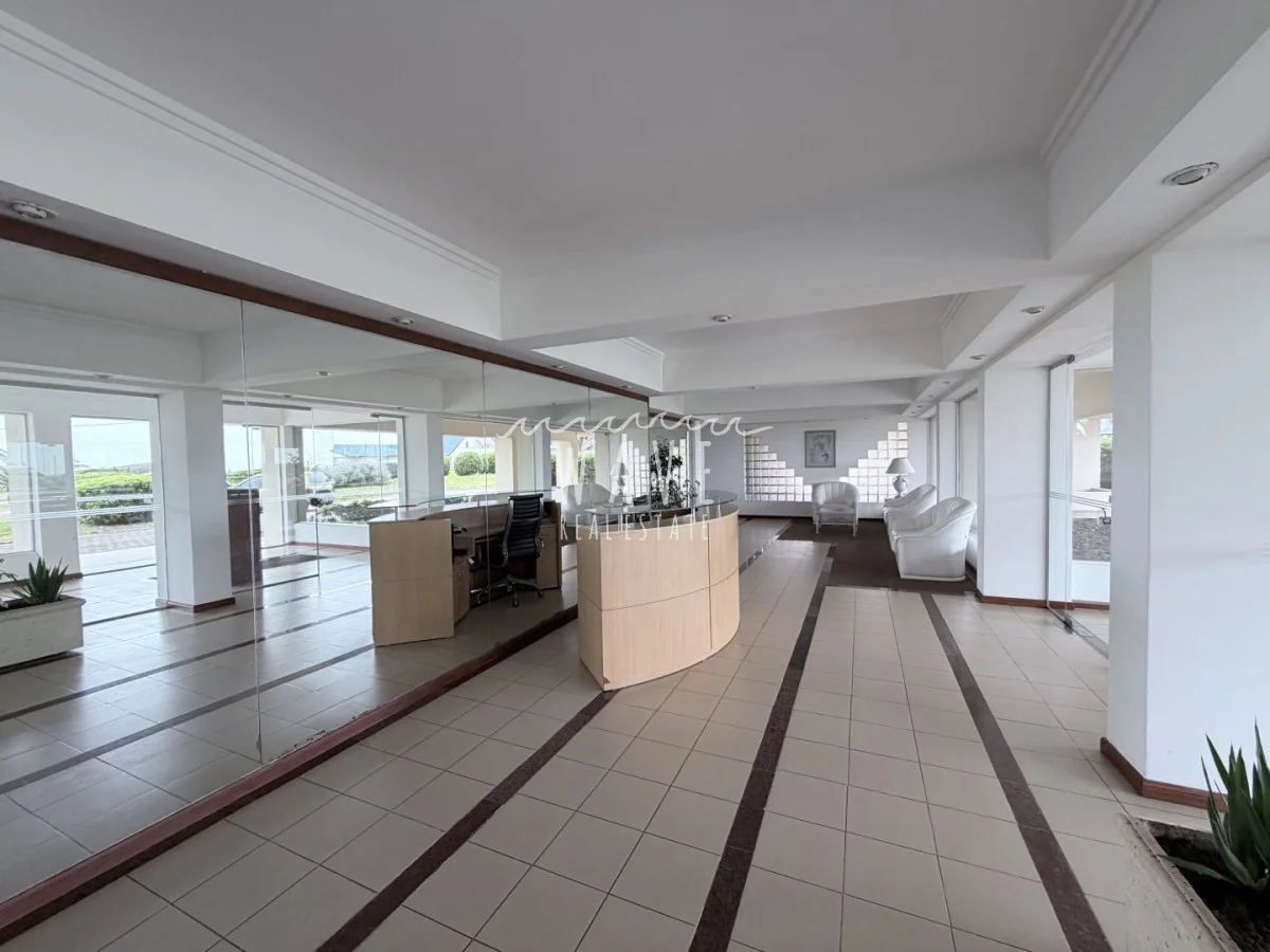 Apartamento en Playa Brava, propiedad 300431 -Imagen 3