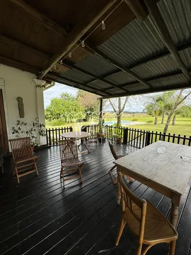 Manantiales, Venta Chacra 5 h con casa a 5 minutos del mar.