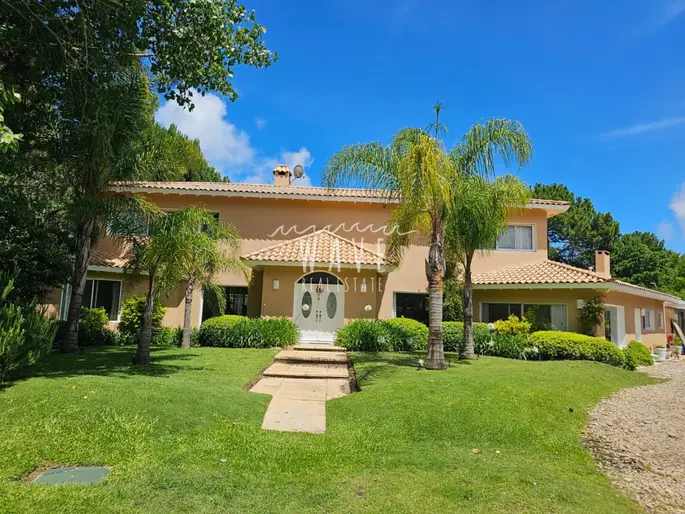 Venta Casa La Arbolada, Barrio Privado Punta del Este