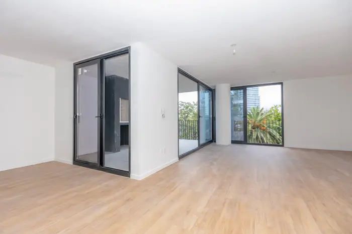 Loft de 71 m2 a estrenar frente a Plaza Varela. Con cochera. Sin gastos de ocupación!