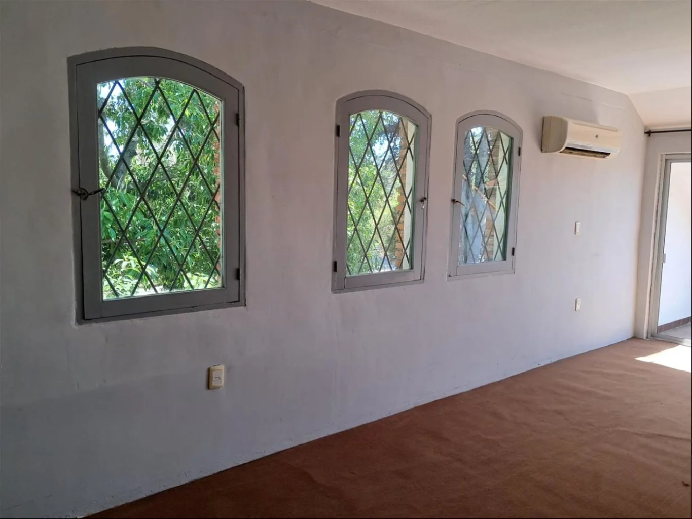 Local en Carrasco, propiedad 243078 -Imagen 2