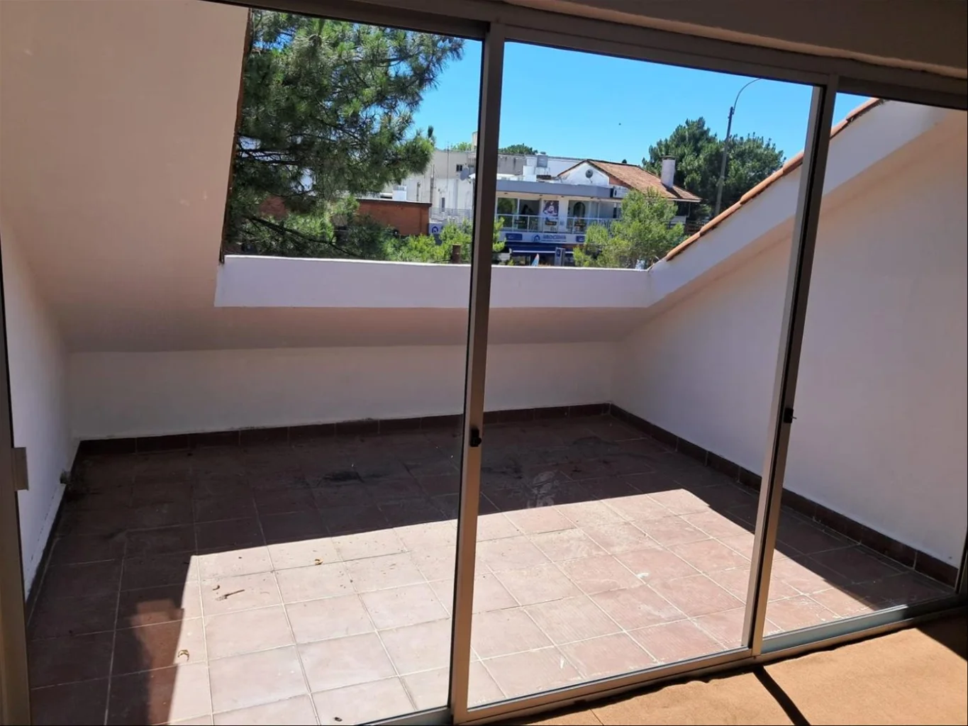Local en Carrasco, propiedad 243078 -Imagen 7