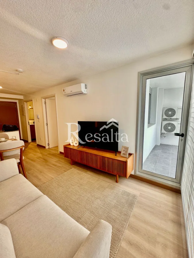 Apartamento en Tres Cruces, propiedad 300816 -Imagen 2