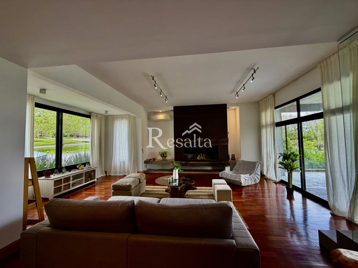 Casa en Lomas de la Tahona, propiedad 303211 -Imagen 13
