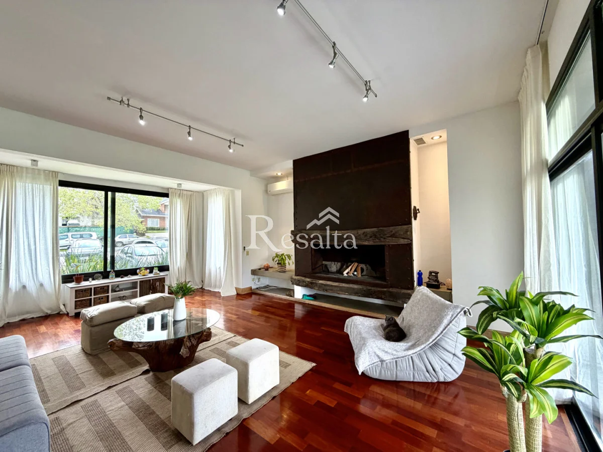 Casa en Lomas de la Tahona, propiedad 303211 -Imagen 4
