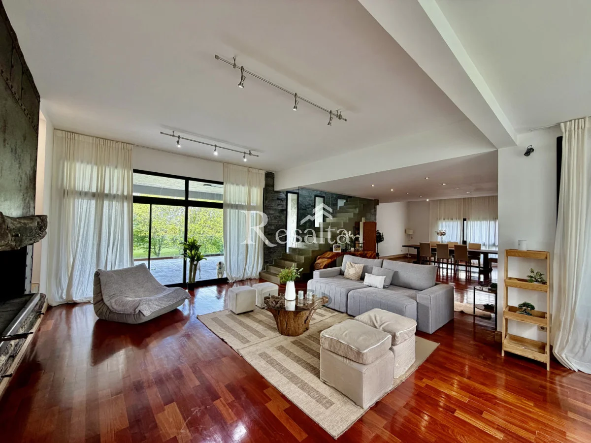 Casa en Lomas de la Tahona, propiedad 303211 -Imagen 6