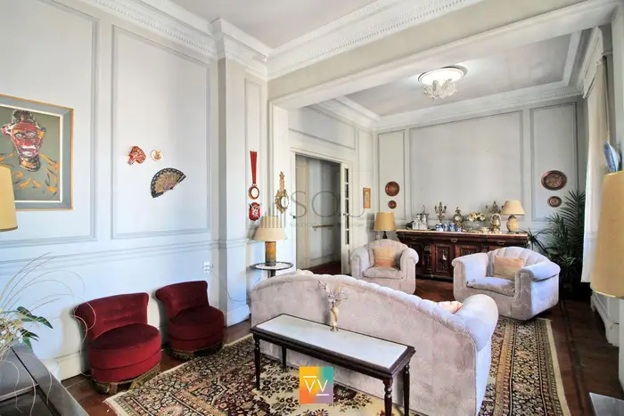 Venta apartamento de 5 dormitorios Centro
