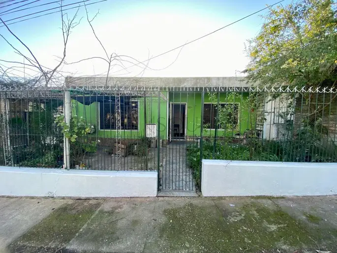 Alquiler casa dos dormitorios, Brazo Oriental.