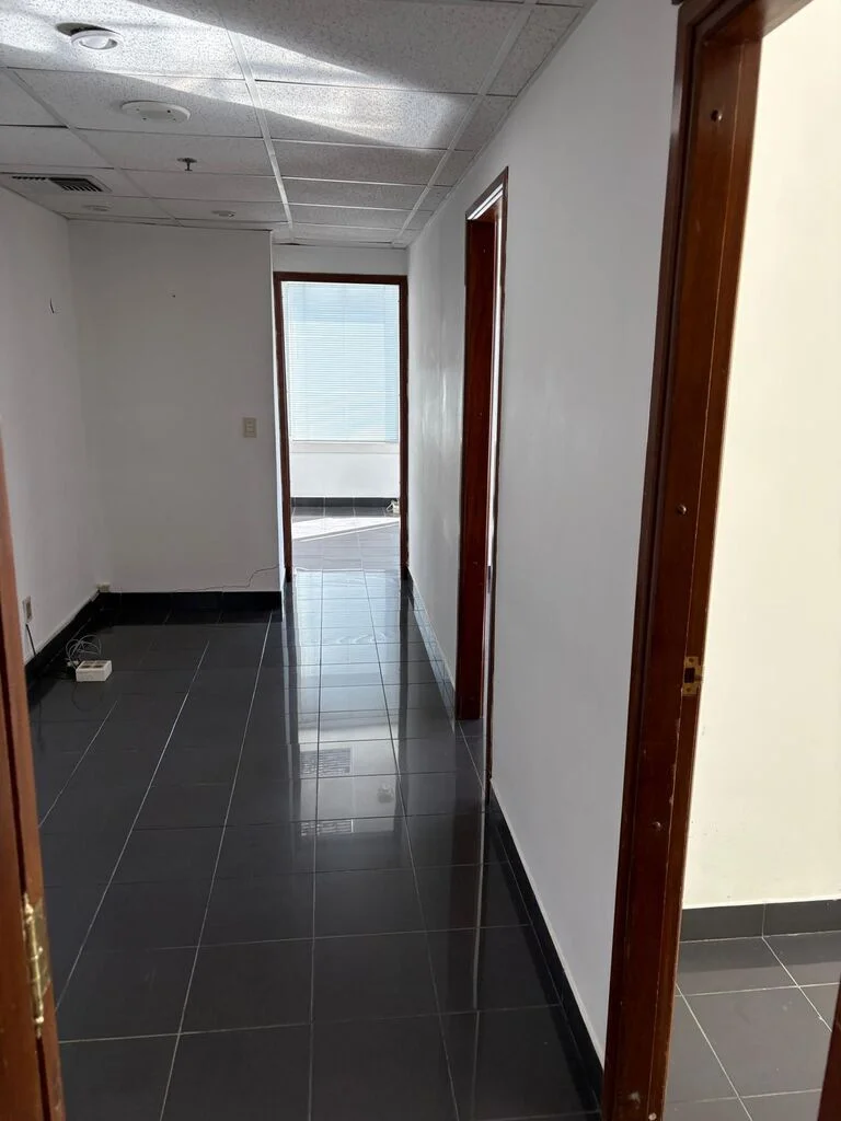Oficina en Puerto del Buceo, propiedad 269589 -Imagen 2