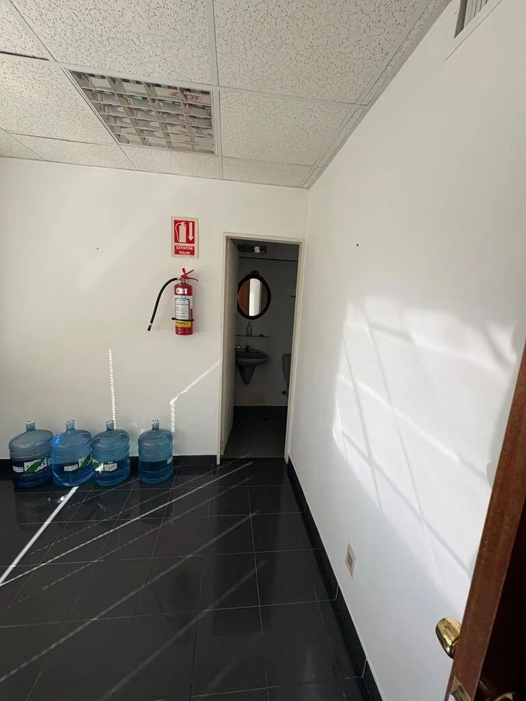 Oficina en Puerto del Buceo, propiedad 269589 -Imagen 4