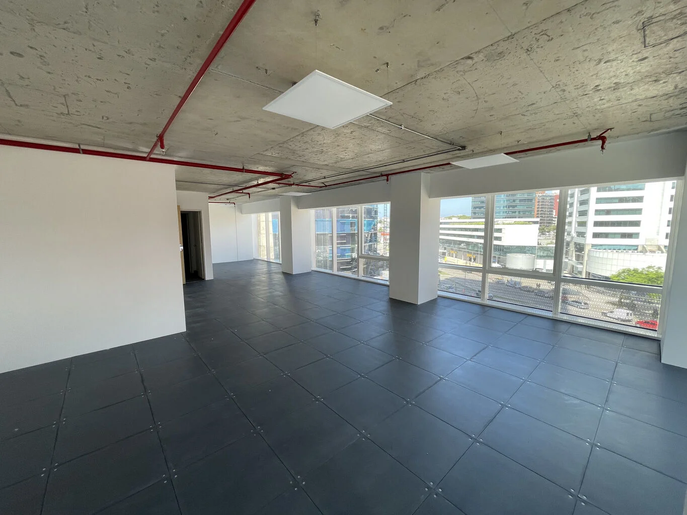 Oficina en Puerto del Buceo, propiedad 289625 -Imagen 3