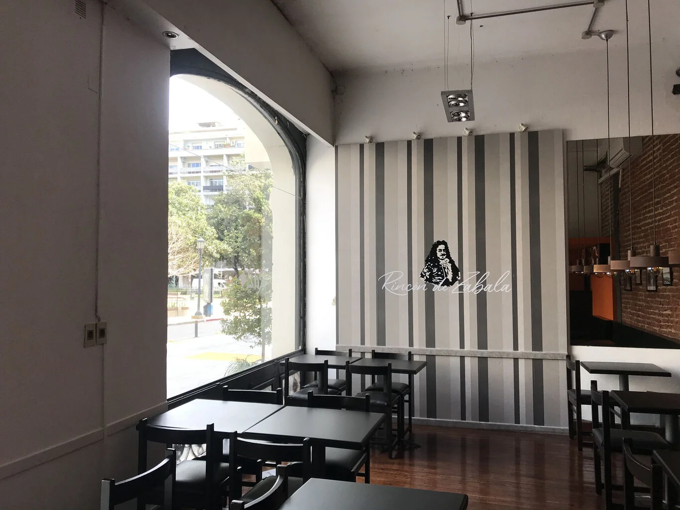 Local en Ciudad Vieja, propiedad 298401 -Imagen 11