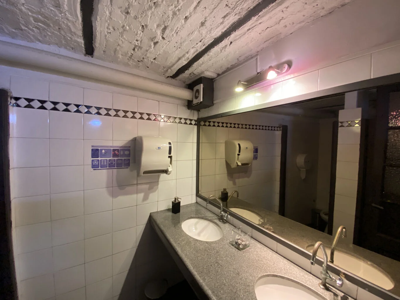 Local en Ciudad Vieja, propiedad 298401 -Imagen 19