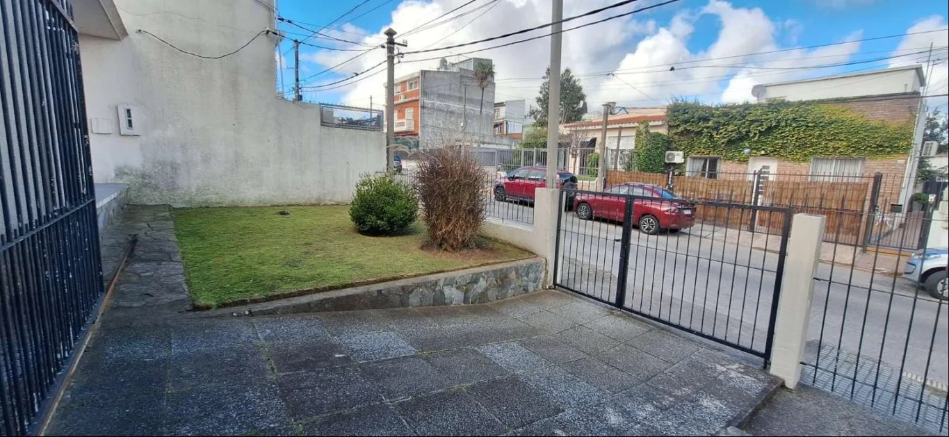 Casa en Buceo, propiedad 277436 -Imagen 1