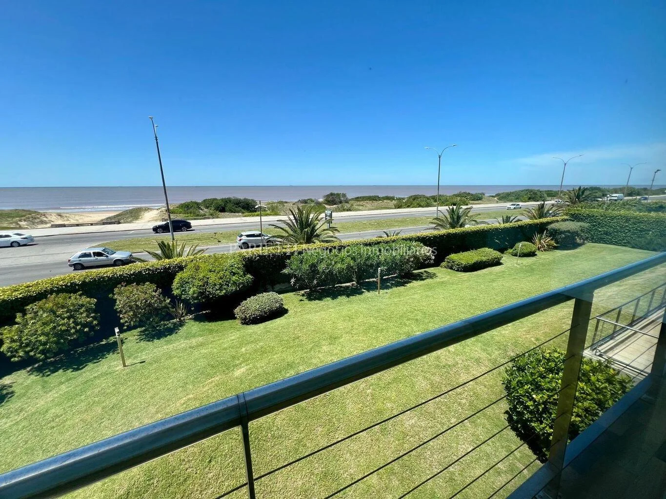 Apartamento en Carrasco, propiedad 212211 -Imagen 2