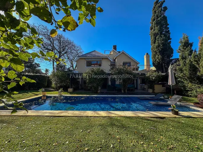 Alquiler / Venta Casa Carrasco Sur Próximo Rambla