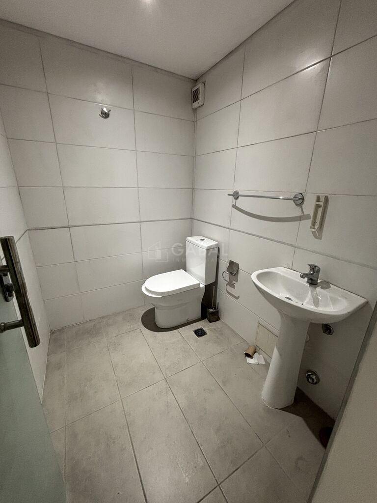 Oficina en Ciudad Vieja, propiedad 258007 -Imagen 8