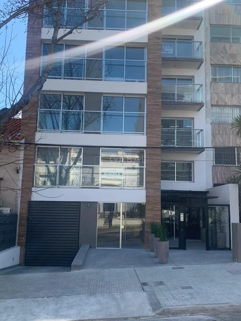Local en Pocitos, propiedad 272347 -Imagen 1