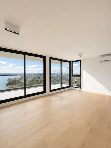 Apartamento en Borneo Lago con divina vista