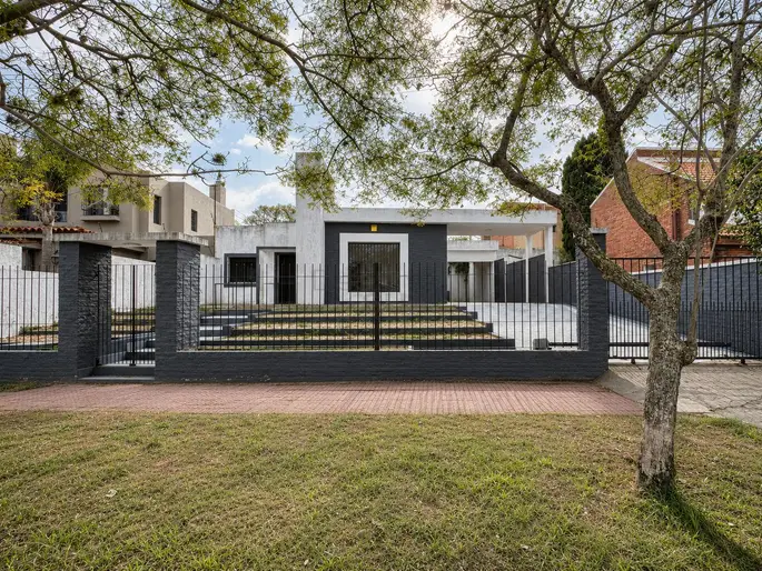 Casa ideal uso comercial