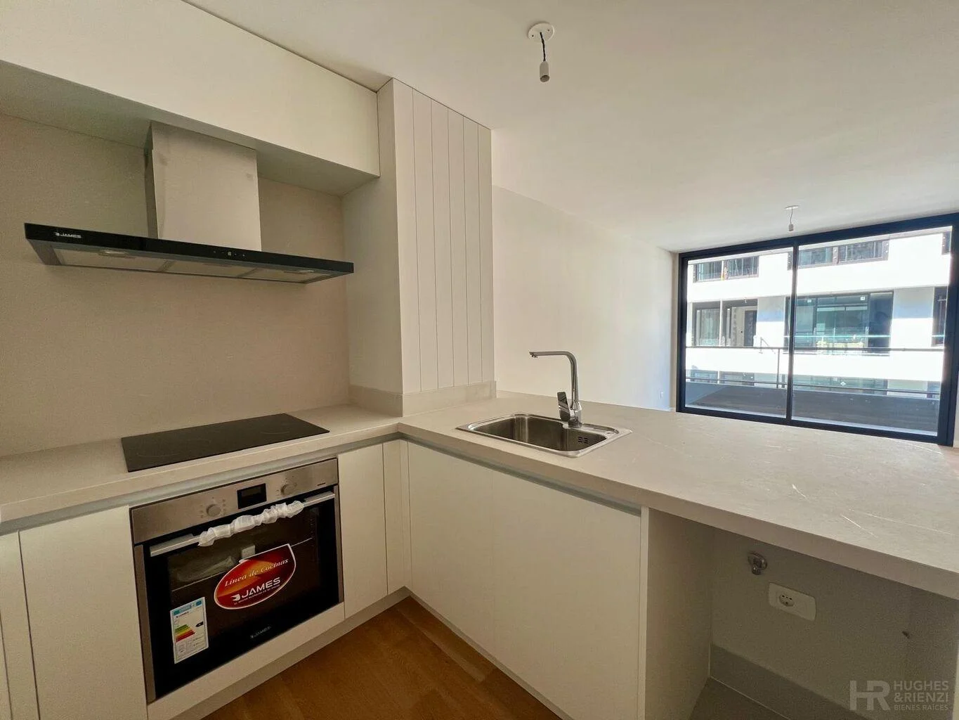Apartamento en Av. de las Americas, propiedad 270121 -Imagen 3