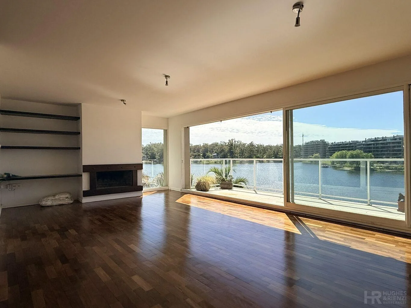 Apartamento en Av. de las Americas, propiedad 294727 -Imagen 2