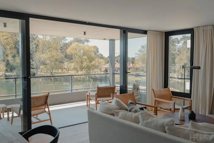 Venta, apartamento, 3 dormitorios, sobre el Lago, Parque Miramar