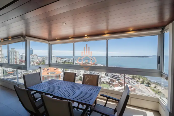 Venta apartamento 4 dormitorios, Punta del Este, edificio el Torreon